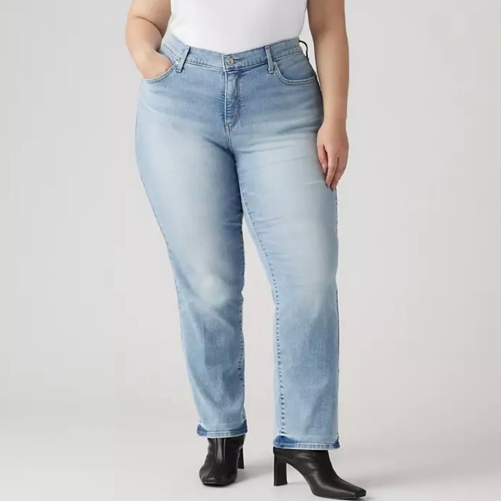 LEVI'S 314 Shaping Straight Stellar Stretch Women's Jeans 26W M Plus NEW NWT